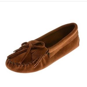 Minnetonka Moccasin Kilty Suede Hard Bottom Moc